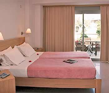Maria Apartments Agia Pelagia  Extérieur photo